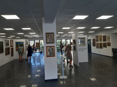 Foto k článku Galerie F.R. Dragouna bilancuje