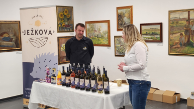 Foto k článku Víno mezi obrazy - Vinařství Ježková