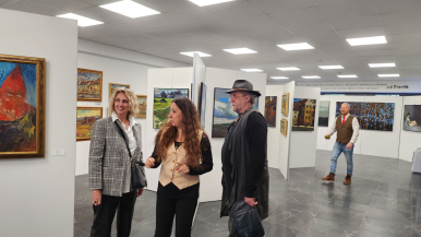 Foto k článku Alexandr Onishenko - Tajemství černého plátna - vernisáž