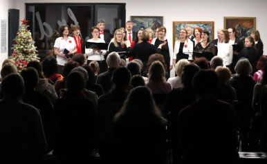 Foto k článku Vánoční koncert 12.12. Sborissimo