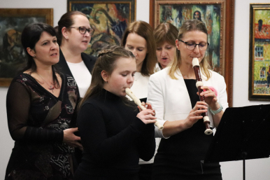 Foto k článku Vánoční koncert 12.12. Sborissimo